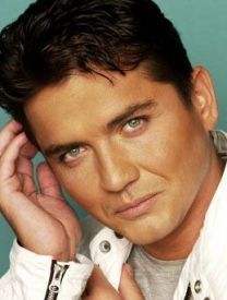 https://www.showbiz.cz/public/files/gallery/thumb/09/09a3fd06b60e11b1e410154f8b76ec451312475187_new.jpg