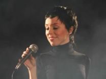 https://www.showbiz.cz/public/files/gallery/thumb/1f/1fb50576c69deb7bb79d5946d34f644e1312476649_new.jpg