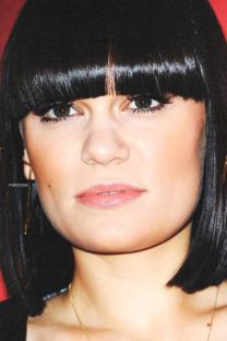 https://www.showbiz.cz/public/files/gallery/thumb/2a/2a4a635b397bd7bb494111cb805d0dd9_new.jpg