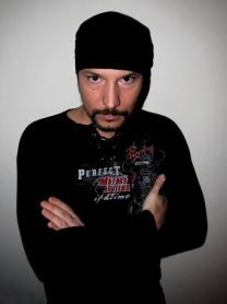 https://www.showbiz.cz/public/files/gallery/thumb/2a/2a856ab955bdf332daf98e612726daed1312527389_new.jpg
