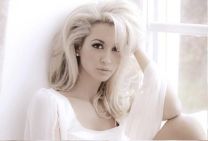 https://www.showbiz.cz/public/files/gallery/thumb/3e/3e2cb788e78001773f03c083231a922a1312495327_new.jpg