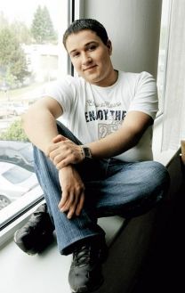 https://www.showbiz.cz/public/files/gallery/thumb/5c/5c0f5bce0f54e82df0a0d09ed290a77b1312473000_new.jpg