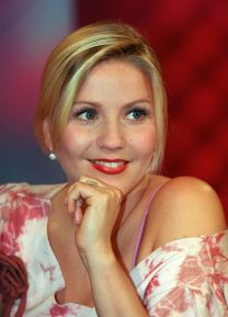 https://www.showbiz.cz/public/files/gallery/thumb/61/619e58e0702ce74d03fb47c1fc7028611312473161_new.jpg
