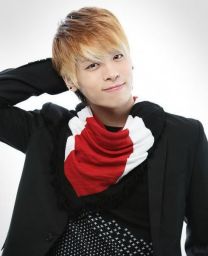 https://www.showbiz.cz/public/files/gallery/thumb/6d/6d1c0b0f617a00461aefac9a0030f8b81312579207_new.jpg