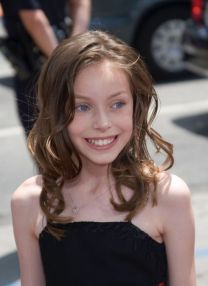 https://www.showbiz.cz/public/files/gallery/thumb/72/724f66d3fa6e9a7e4303ced82fd0e8561312581957_new.jpg