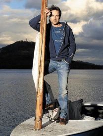 https://www.showbiz.cz/public/files/gallery/thumb/73/733a520a51f6a96d9d2528e24a1bf5991312494841_new.jpg