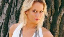 https://www.showbiz.cz/public/files/gallery/thumb/80/80ac65adabcef548935aa158d199f11a1312576250_new.jpg