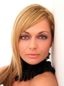 https://www.showbiz.cz/public/files/gallery/thumb/83/83da19e85e7c9e4a675bb81d65b9b1d31312494504_new.jpg