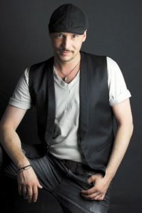 https://www.showbiz.cz/public/files/gallery/thumb/85/85a4c00fe7dc82c886c8ccb8b859286f1312527389_new.jpg