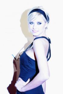 https://www.showbiz.cz/public/files/gallery/thumb/87/87b5daeac17f37334f10f3ebd7d8519f1312536500_new.jpg