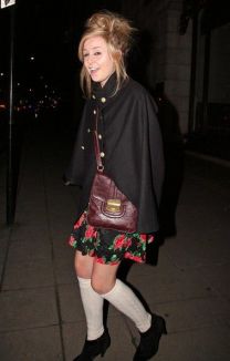 https://www.showbiz.cz/public/files/gallery/thumb/87/87fc40f571b3856c9f67b6ffbbe7eb3f1312526040_new.jpg