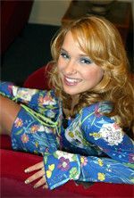 https://www.showbiz.cz/public/files/gallery/thumb/8a/8a2bc0d13fb5087ef81a4dc230f3077e1312533906_new.jpg