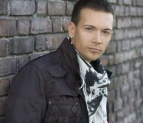 https://www.showbiz.cz/public/files/gallery/thumb/a0/a0ab0250036ce6c9bad2d4dbedd9acd91312487056_new.jpg