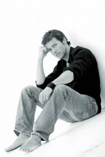 https://www.showbiz.cz/public/files/gallery/thumb/ac/ac1e5978276abe7ba2d501d5f542405f1312485034_new.jpg