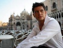https://www.showbiz.cz/public/files/gallery/thumb/b1/b1a35b157f491ce47d7fecb77b9c32211312546455_new.jpg