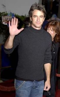 https://www.showbiz.cz/public/files/gallery/thumb/b2/b209626ea18ea7452f7598db38c7beea1312487095_new.jpg