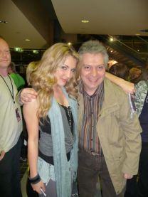 https://www.showbiz.cz/public/files/gallery/thumb/bf/bfe47807a1ff5ffe1383162041dd55ea1312567117_new.jpg