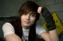 https://www.showbiz.cz/public/files/gallery/thumb/c1/c15adea4ddc9ce177122400de3ef742e1312544610_new.jpg