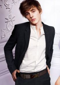 https://www.showbiz.cz/public/files/gallery/thumb/c6/c60838d8b90b631ec5d3b9c4d8caf7de1312532099_new.jpg