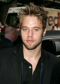 https://www.showbiz.cz/public/files/gallery/thumb/c7/c770ace79e4d37bd8ee08eab9c1888ae1312495852_new.jpg