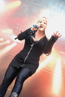 https://www.showbiz.cz/public/files/gallery/thumb/c9/c9d691fec7a7cd1d022100e04c822fe51312497358_new.jpg