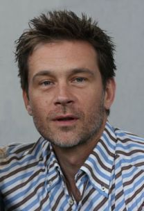 https://www.showbiz.cz/public/files/gallery/thumb/cd/cd62de76fd33ed2588bcbb271424eac41312568737_new.jpg