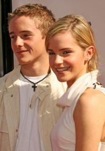 https://www.showbiz.cz/public/files/gallery/thumb/cd/cd939771d58285407debd89b177840421312532102_new.jpg