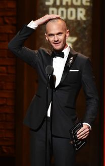 https://www.showbiz.cz/public/files/gallery/thumb/ce/ce9d5e221beb61e61f0e963bbc71c68e_new.jpg