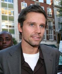https://www.showbiz.cz/public/files/gallery/thumb/d5/d5eb09e147773b56bee6285a05fbc8031312497458_new.jpg