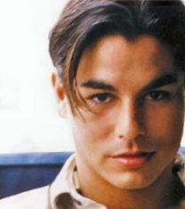 https://www.showbiz.cz/public/files/gallery/thumb/da/da01a9d06993161c085469efaabf06cd1312548814_new.jpg