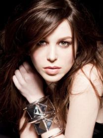 https://www.showbiz.cz/public/files/gallery/thumb/dc/dc165f23dc7fe90b6113d81d6af4a15a1312583966_new.jpg