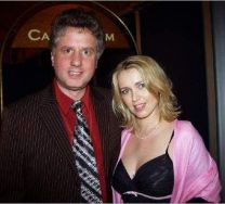 https://www.showbiz.cz/public/files/gallery/thumb/e7/e7e299dd8602f84ee78c837cba43c2821312545248_new.jpg