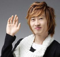 https://www.showbiz.cz/public/files/gallery/thumb/ea/ea839405ab229deb11226ace586f29081312531395_new.jpg