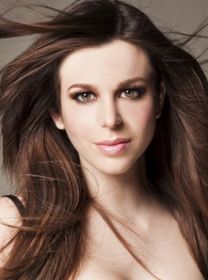 https://www.showbiz.cz/public/files/gallery/thumb/f4/f465acc6d38e9584d017e7286e5165211312583966_new.jpg