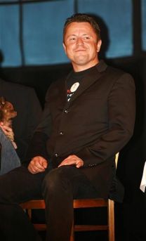 https://www.showbiz.cz/public/files/gallery/thumb/fd/fd6bccf81d8eee52684059d190bdb5521312548159_new.jpg