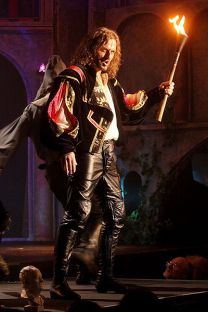 https://www.showbiz.cz/public/files/gallery/thumb/film/30/8f3d3dc9cafe2a8ec9eae408382c5767_new.jpg