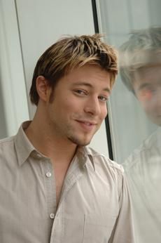 https://www.showbiz.cz/files/gallery/01/01b3ec4e67f0d2eb941573390a35263e1312584095.jpg