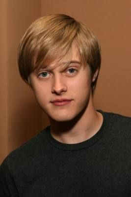 https://www.showbiz.cz/files/gallery/08/08a5448092dc84e27e96ce6e80c20a701312580885.jpg