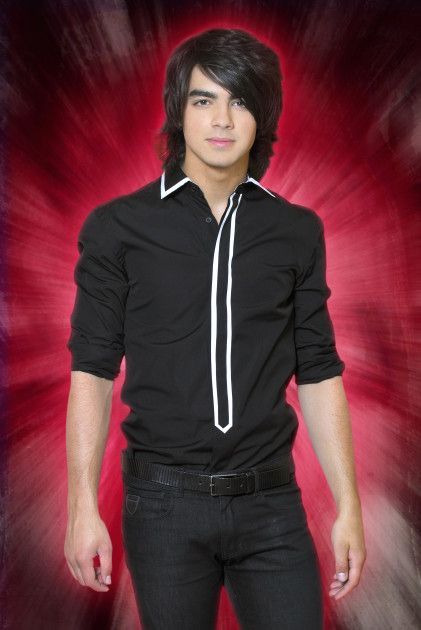 https://www.showbiz.cz/files/gallery/08/08dd5a658483b6ba211f3bc26cea31161312482438.jpg