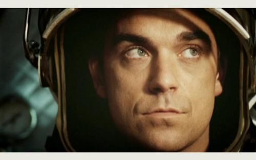 https://www.showbiz.cz/files/gallery/0e/0e40f85850cd4c8ffc3158329c2897361312585550.jpg