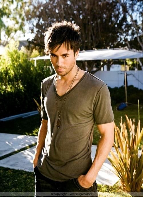 https://www.showbiz.cz/files/gallery/17/1791da2dfc171bf6cf7fac19632938cf1312492389.jpg
