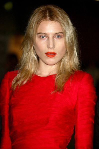 https://www.showbiz.cz/files/gallery/17/17bde90de9499765d3669b3268fcf8b31312535872.jpg