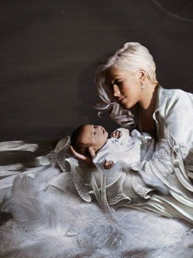 https://www.showbiz.cz/files/gallery/1a/1af8bdc8cfef28c7d59315a5f268bad91312546975.jpg
