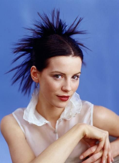 https://www.showbiz.cz/files/gallery/1b/1bfa823ed8406e19d1bb3d05074160911312578362.jpg