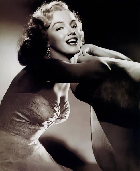 https://www.showbiz.cz/files/gallery/1c/1cd00628efa607941500aea2b14fd18f1312578271.jpg