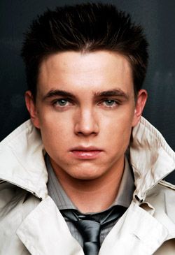 https://www.showbiz.cz/files/gallery/20/208cbd2340c3cdc16de72314a1e709af1312542237.jpg
