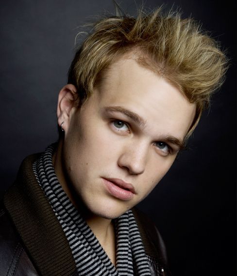 https://www.showbiz.cz/files/gallery/23/2372da6faab4eea6426a52ef8a7e0a4b1312497306.jpg