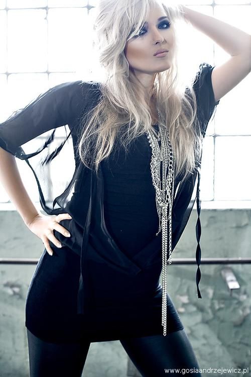 https://www.showbiz.cz/files/gallery/27/276522fbdb3488f3338fdf60005132cb1312493668.jpg