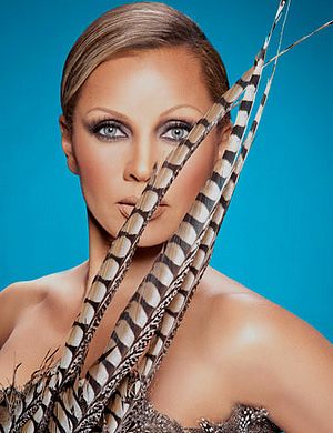 https://www.showbiz.cz/files/gallery/27/27f199c2d13471500c01bdaf176a0a0e1312540471.jpg