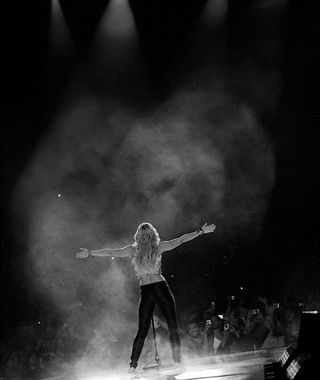 https://www.showbiz.cz/files/gallery/2a/2a37b60d031bd906fbd64bc2a874c3b31312559196.jpg